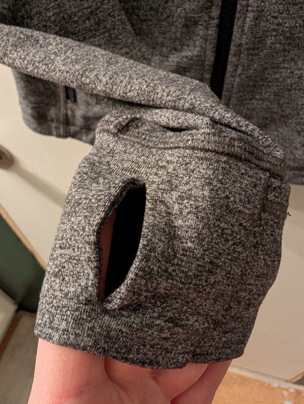 Lululemon Define Jacket, Heathered Grey, Size 8 - Picture 5 of 7